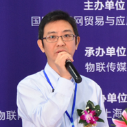 章堃